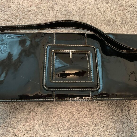 Ladies Sleek Black Dinner Purse/Bag with a Faux Buckle, There's Clasp Underneath - Picture 13 of 16